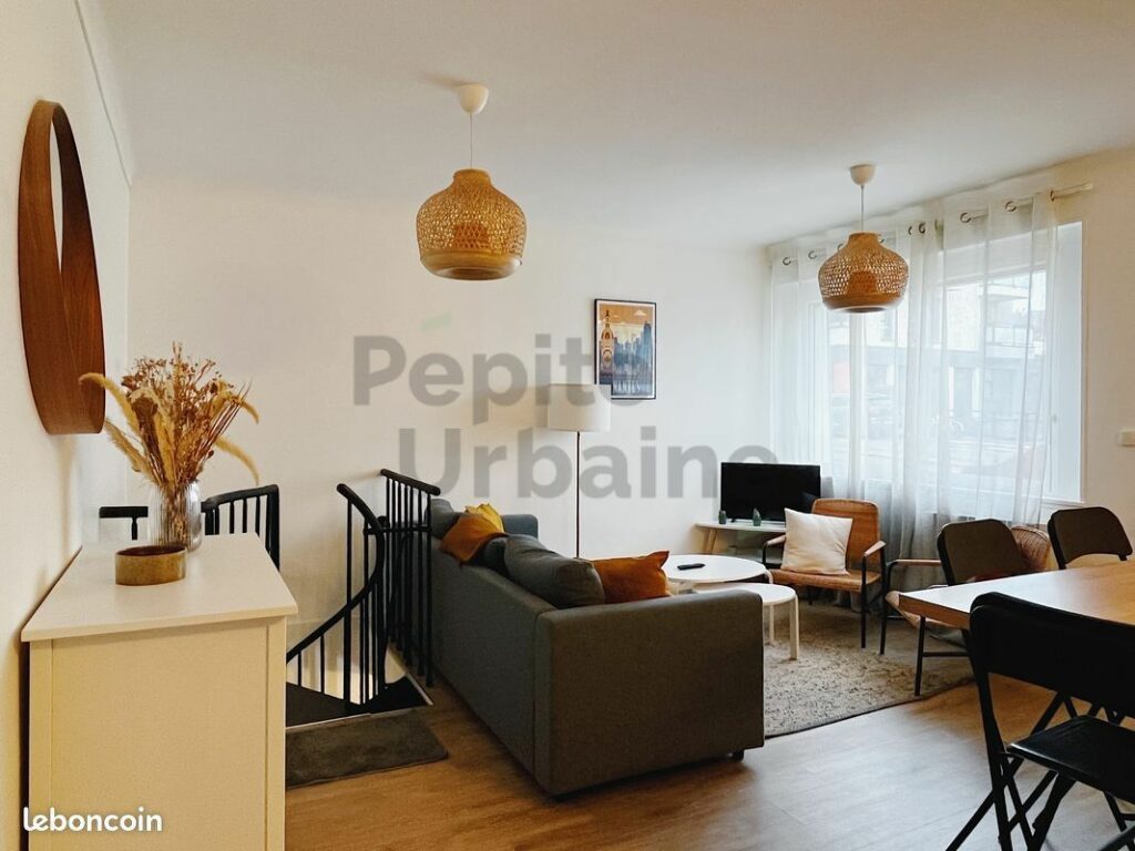 COLOCATION – 1 chambre disponible – Commerces à proximité – ligne de tram 2, à quelques pas de l’Ile de Versailles et des bords de l’Erdre