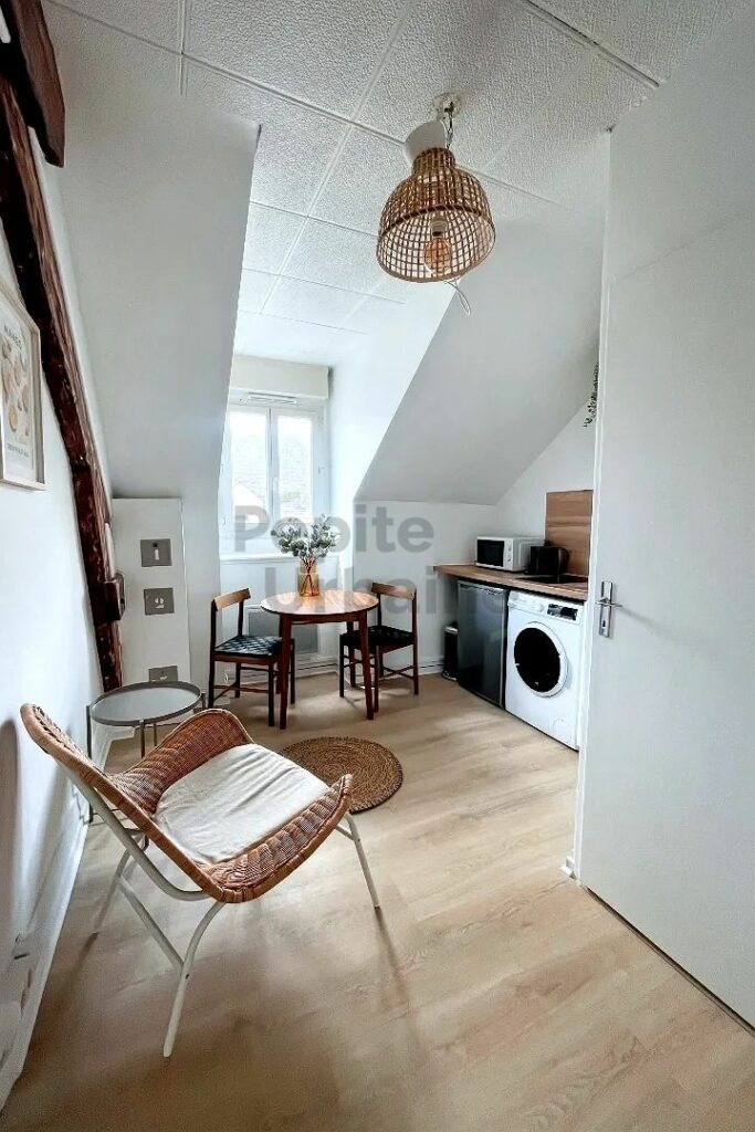 Appartement meublé et rénové à neuf