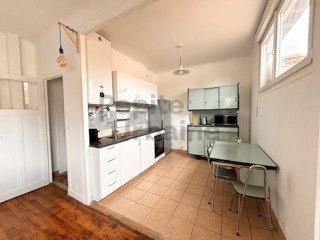 Spacieux duplex 3 chambres refait à neuf – FRAIS D’AGENCE REDUITS