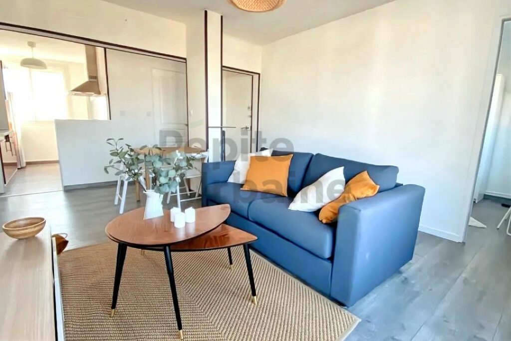 Appartement T4 entièrement meublé avec parking