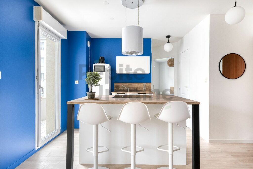 Magnifique T2 entièrement meublé et équipé avec box privatif fermé