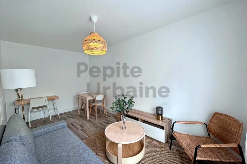 Très bel appartement meublé quartier Strasbourg / Guichard avec parking