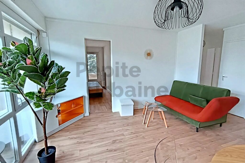 Magnifique appartement T4 refait à neuf – quartier Arboretum avec garage