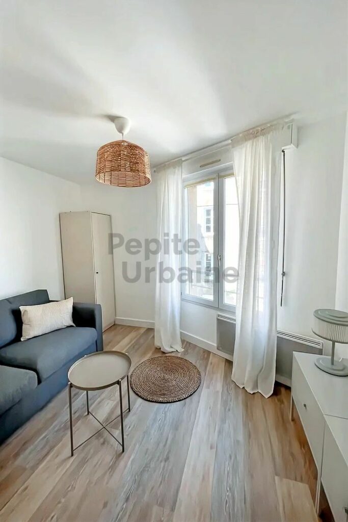 Studio idéalement placé entre Talensac et la place Viarme !