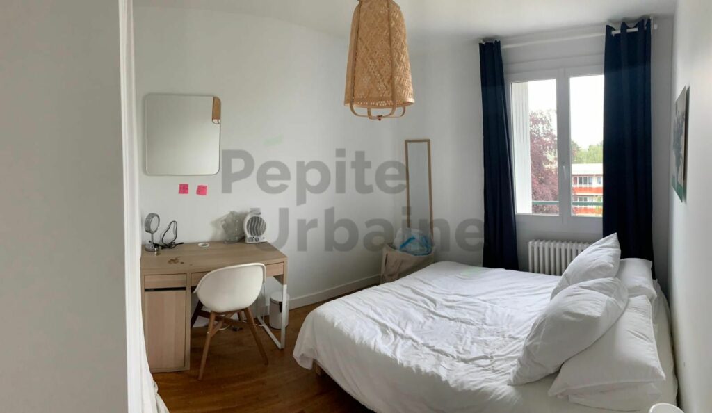 Bel appartement meublé  – 70m² – 3 chambres – avec cave et place de parking – Chauffage, eau chaude/froide compris dans le loyer