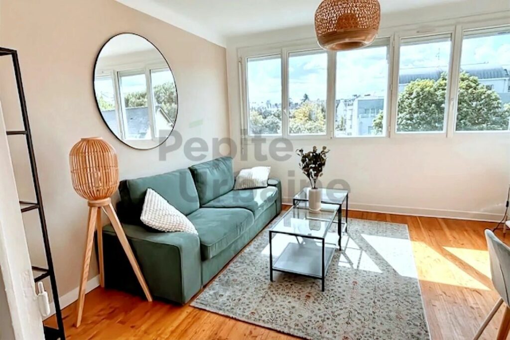 A LOUER agréable T3 meublé dans un quartier calme proche de toutes les commodités