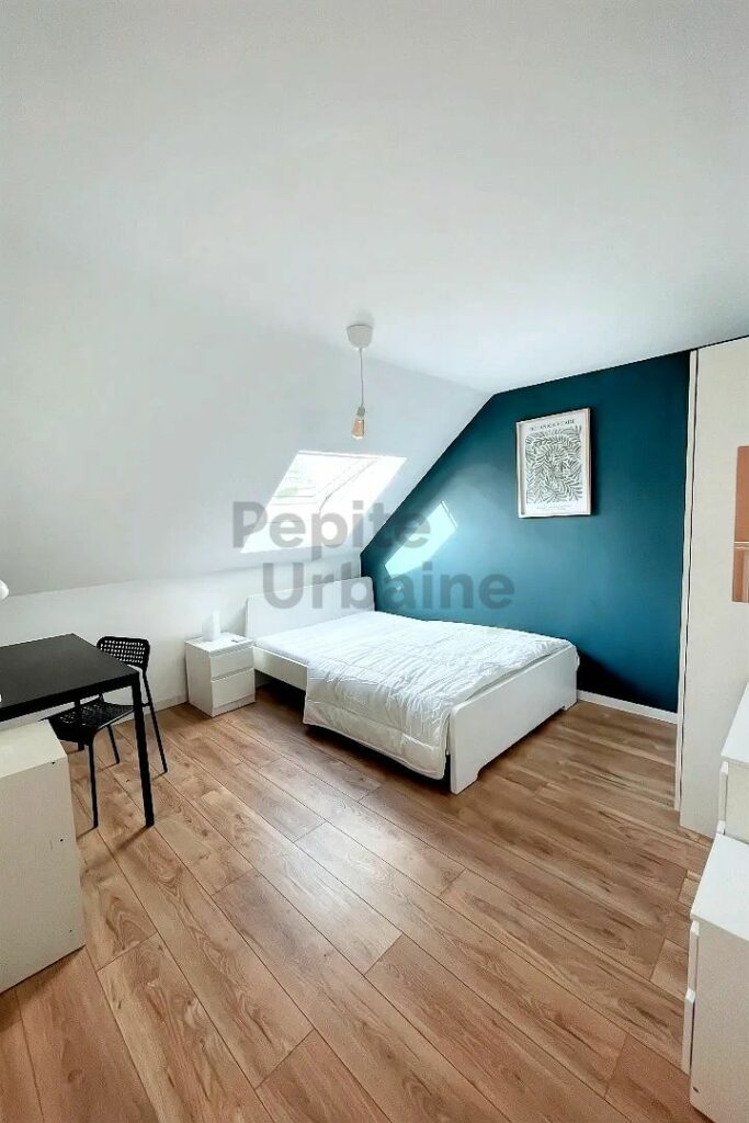 📍 Coup de cœur – Duplex meublé de 3 chambres | Place Viarme, Nantes