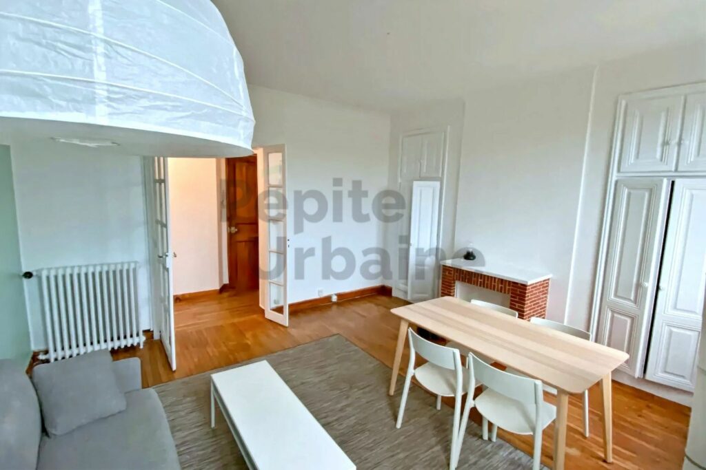 Place Canclaux – Superbe appartement T3 rénové – Lumineux et sans vis à vis