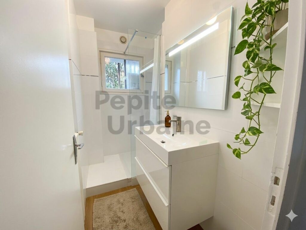 ✨ Chambre disponible en colocation – Superbe T4 rénové & meublé avec goût