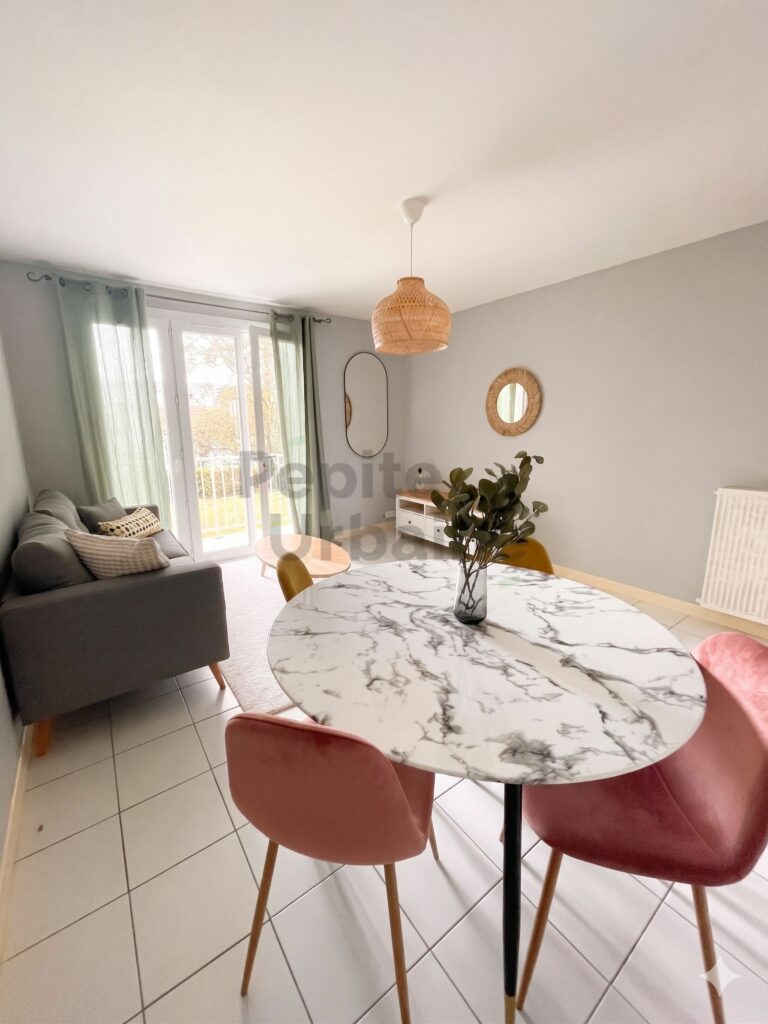 🌟 Coup de cœur à Sainte-Thérèse /  Longchamp – Appartement meublé avec balcon & parking