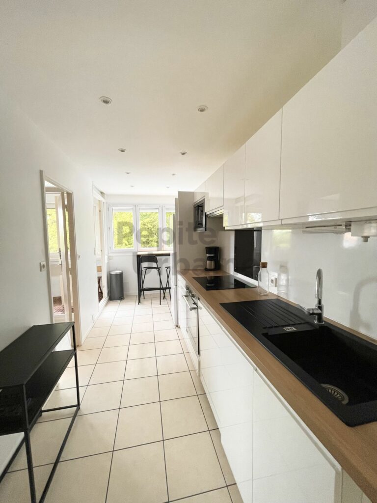 Chambre dans une nouvelle colocation