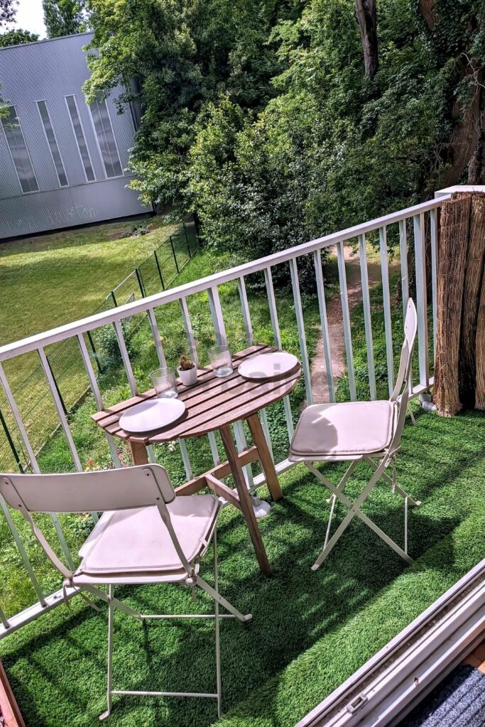 Quartier Zola T3 meublé en résidence sécurisée avec gardien avec parking fermé et ascenseur