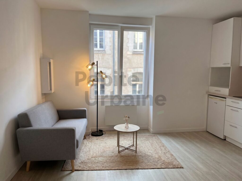 Appartement T2 lumineux meublé à neuf –  Quartier Talensac