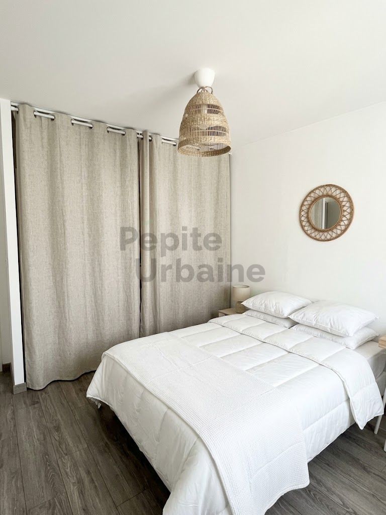 Très bel appartement récent et meublé avec 3 chambres, lumineux et sans vis à vis