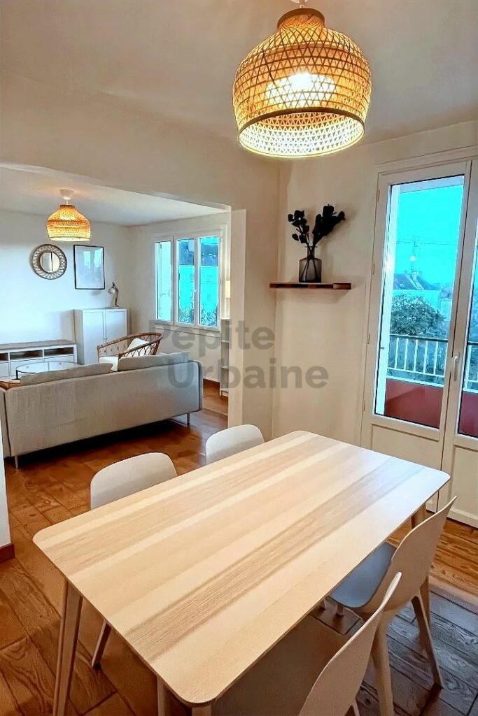 Très bel appartement récent et meublé avec 3 chambres, lumineux et sans vis à vis